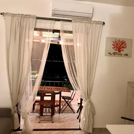 Апартаменты Charme House *